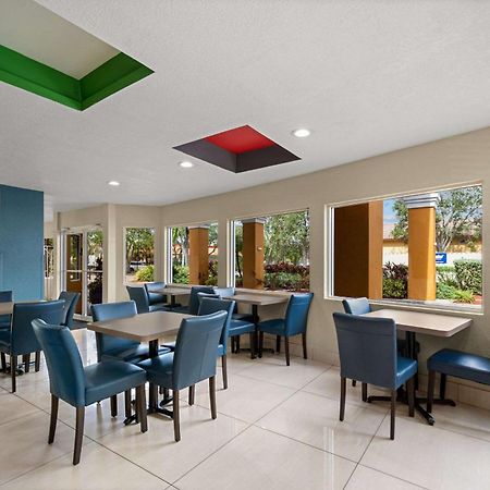 Quality Inn Sarasota I-75 Vamo Bagian luar foto