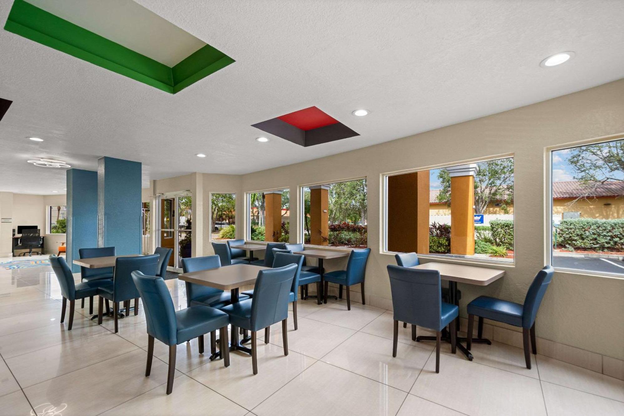 Quality Inn Sarasota I-75 Vamo Bagian luar foto