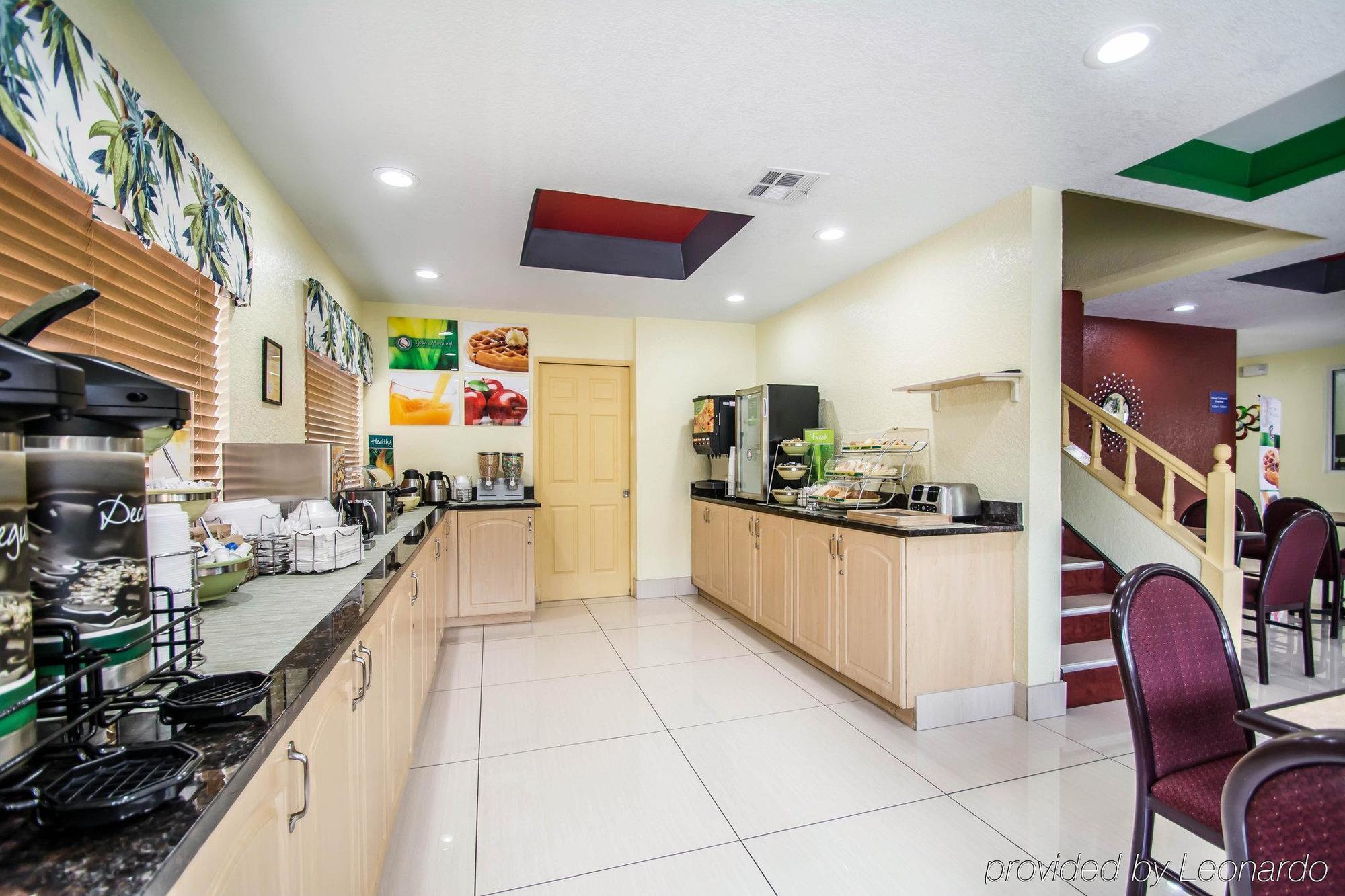 Quality Inn Sarasota I-75 Vamo Bagian luar foto
